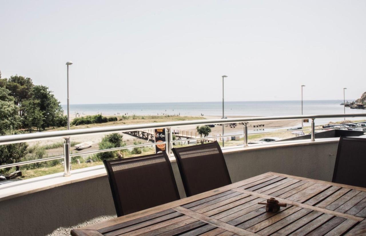 Apartments Art Ulcinj Bagian luar foto