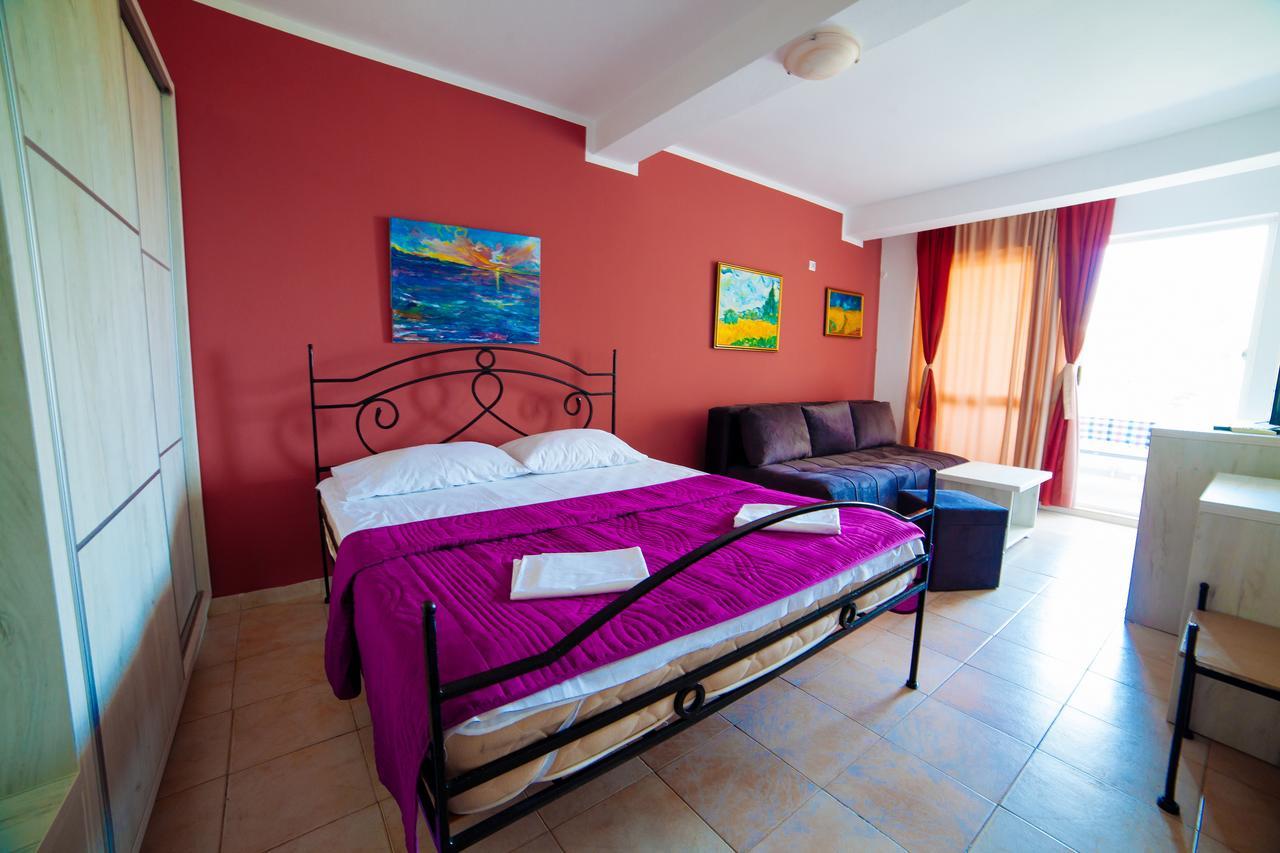 Apartments Art Ulcinj Bagian luar foto