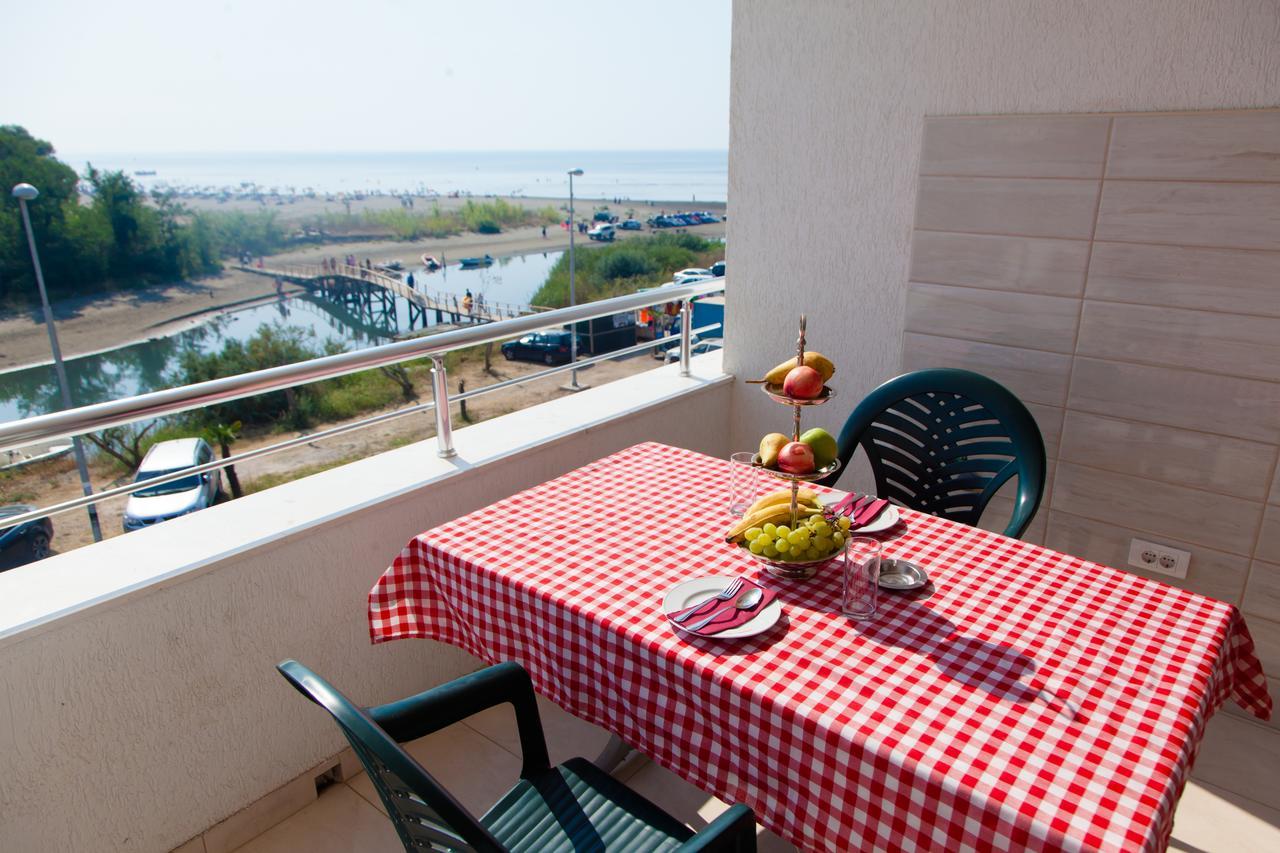Apartments Art Ulcinj Bagian luar foto